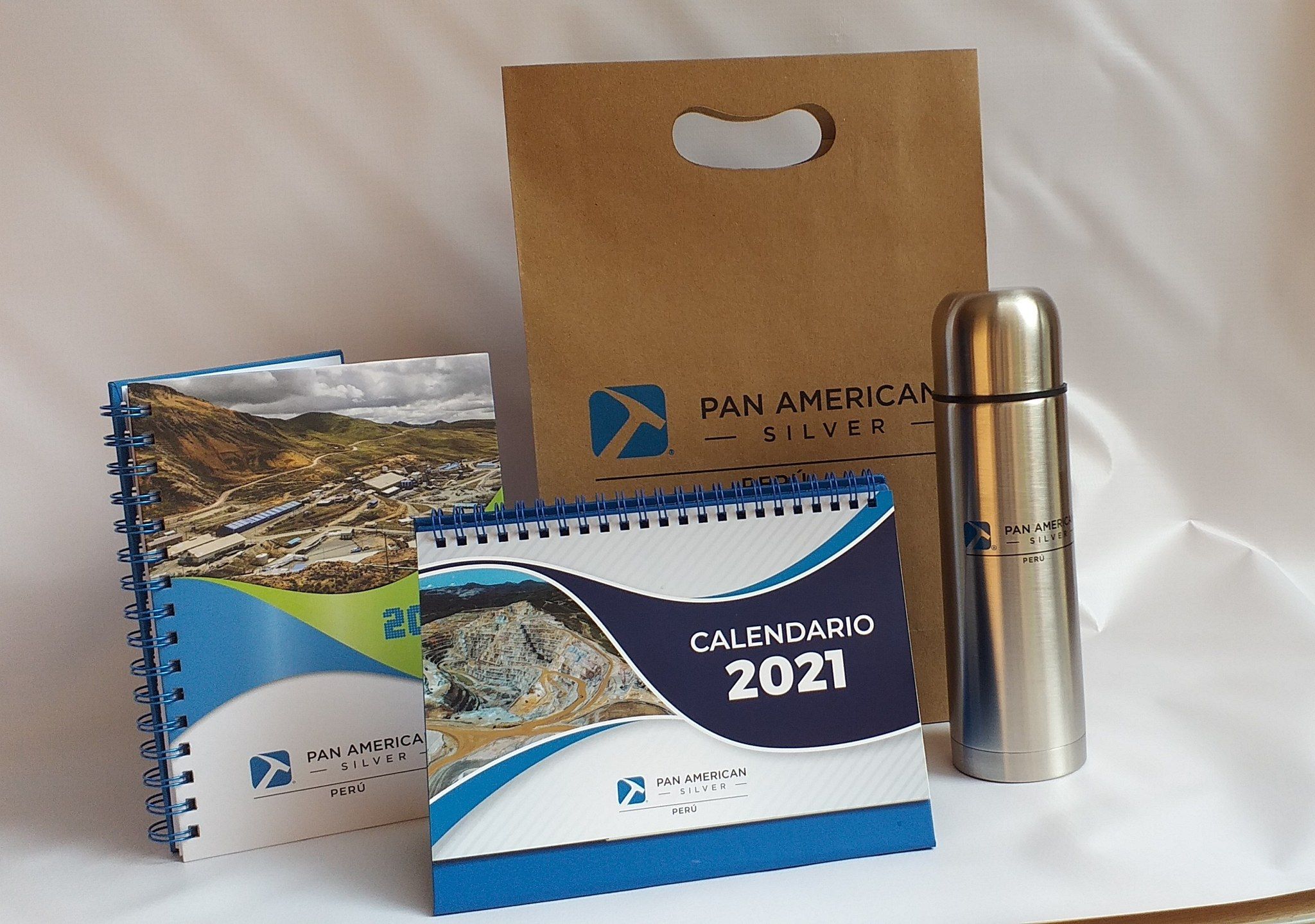 Kit corporativo de fin de año